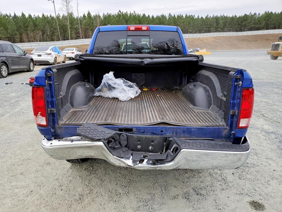 2015 Dodge RAM 1500 SLT