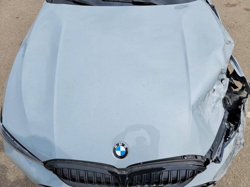 2025 BMW 330xi