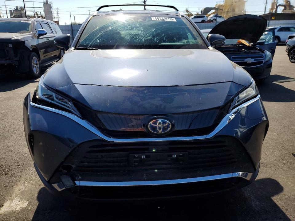 2022 Toyota Venza xle