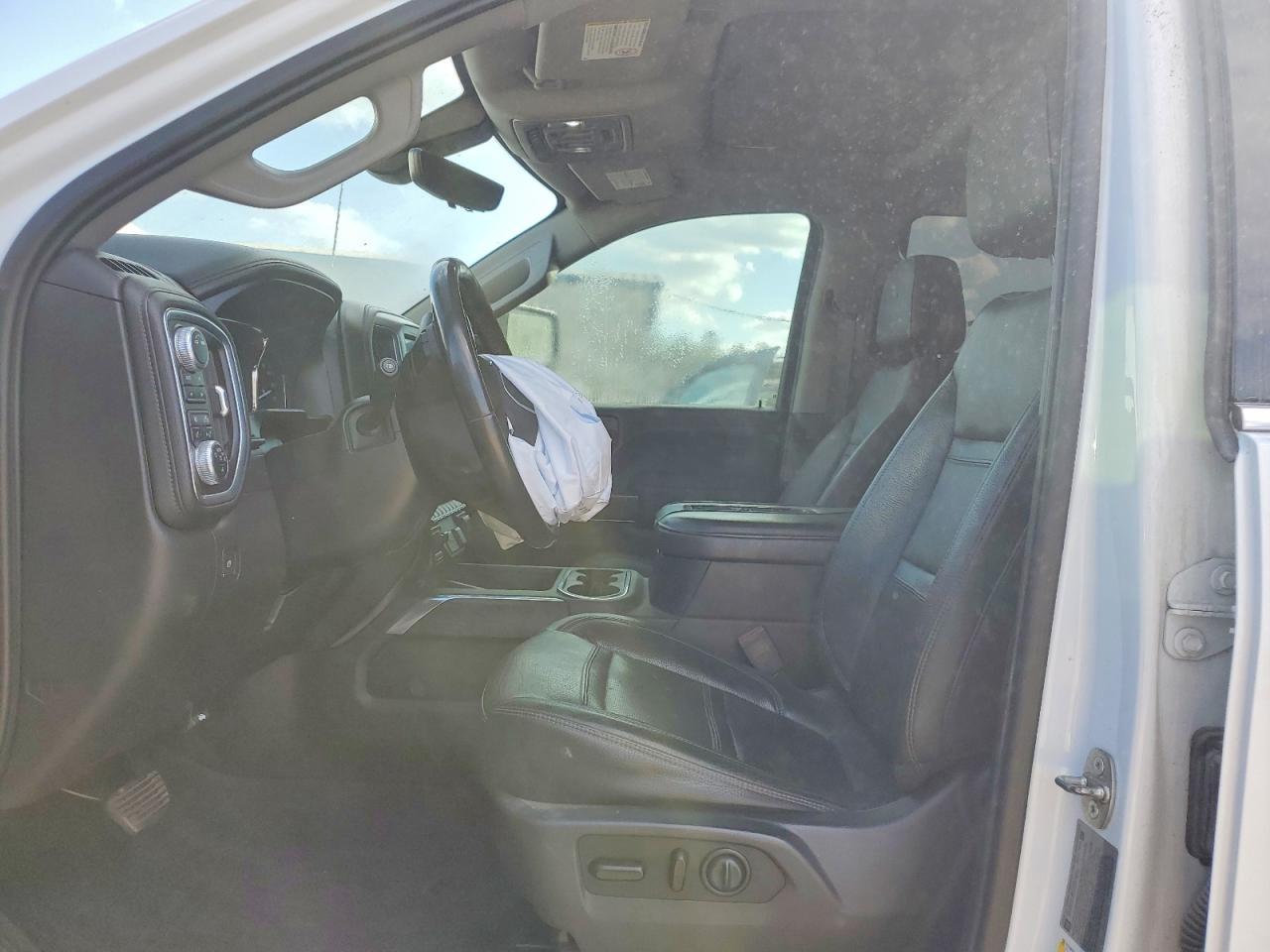 2020 GMC Sierra K2500 Denali