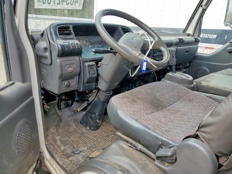 2001 Isuzu NPR Crew Cab Flatbed Truck