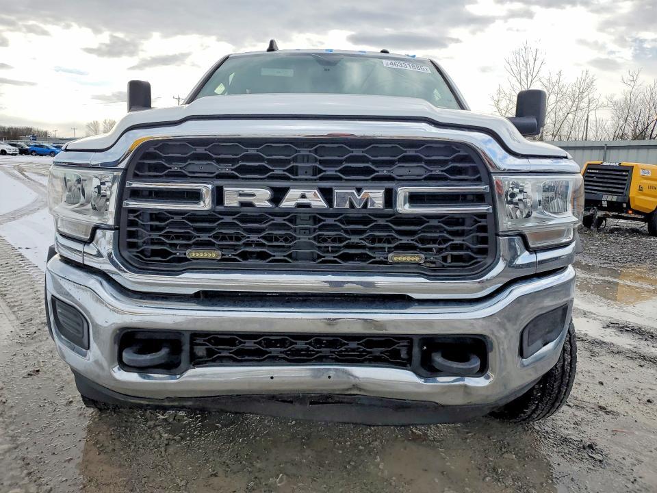 2021 Dodge RAM 5500 Flatbed Truck