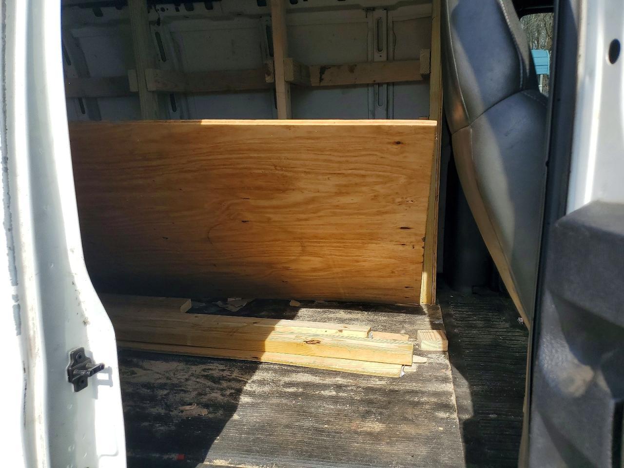 2002 Chev Rolet Express 2500 Cargo Utility / Service Van