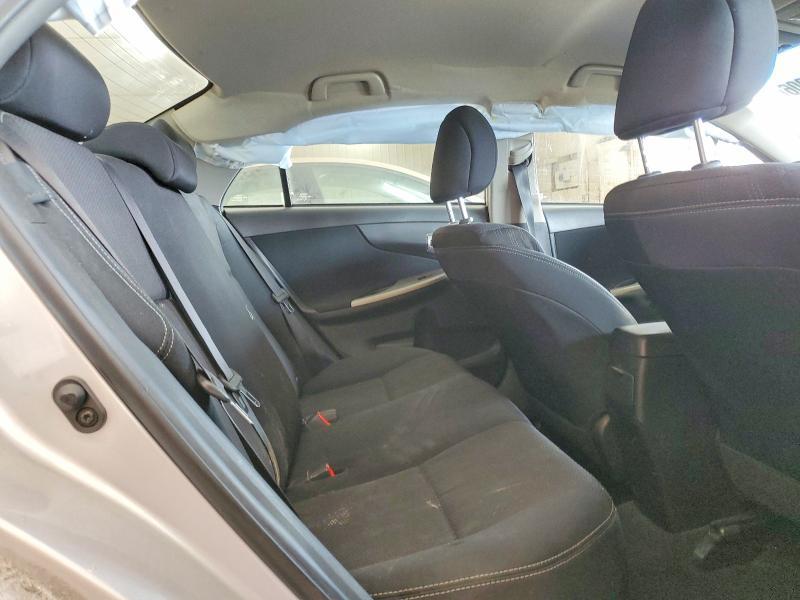 2012 Toyota Corolla s