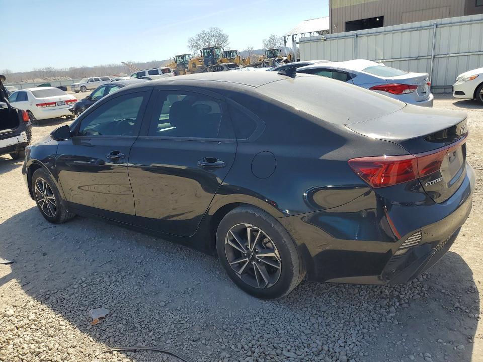 2023 KIA Forte lxs