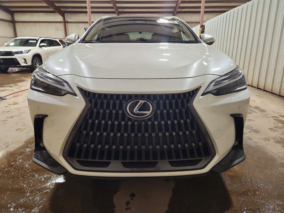 2025 Lexus Nx 450h+ Base