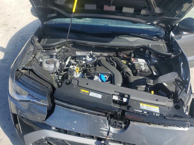 2025 Volkswagen Taos s