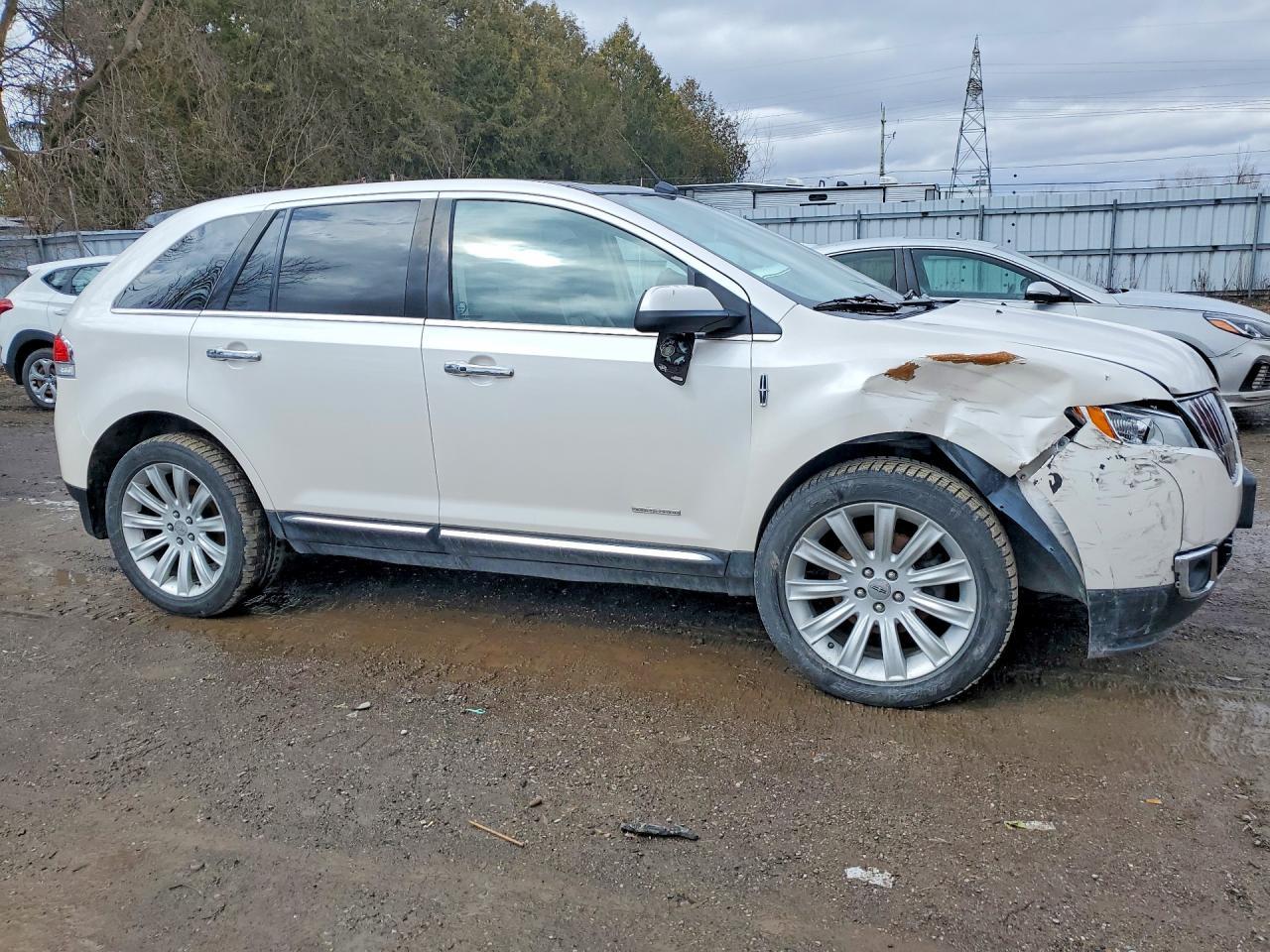 2011 Lincoln Townhouse MKX