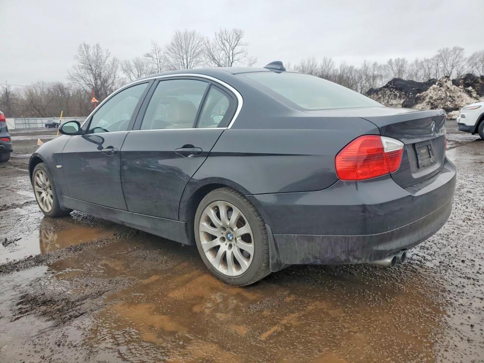 2006 BMW 330 i