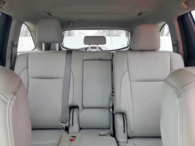 2015 Toyota Highlander le Plus