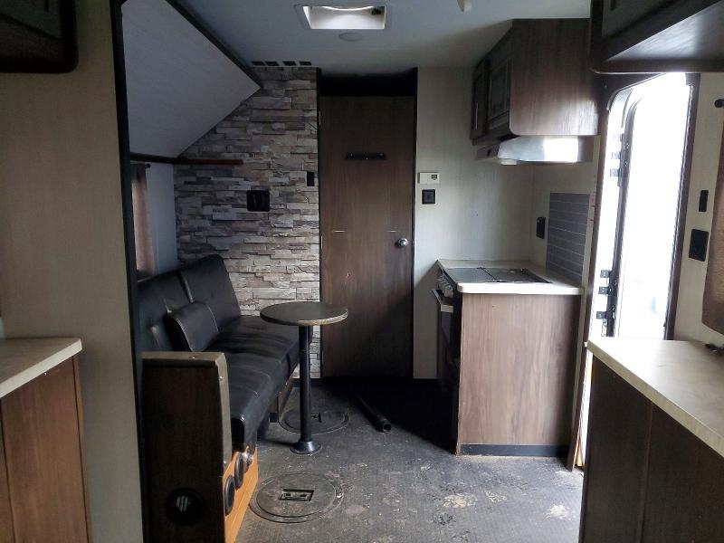2019 5zt2ckecxky001495 Grey Wolf Fish House