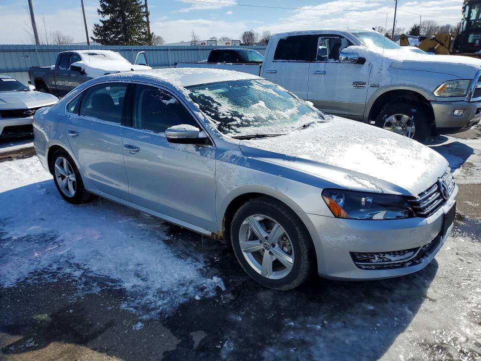 2013 Volkswagen Passat se
