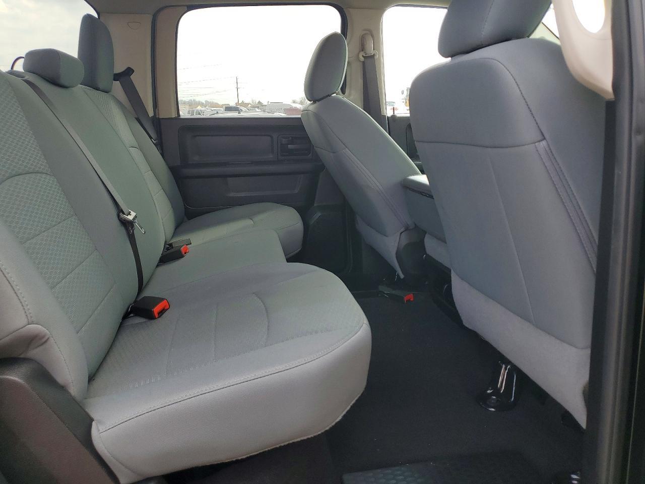 2018 Dodge RAM 1500 ST