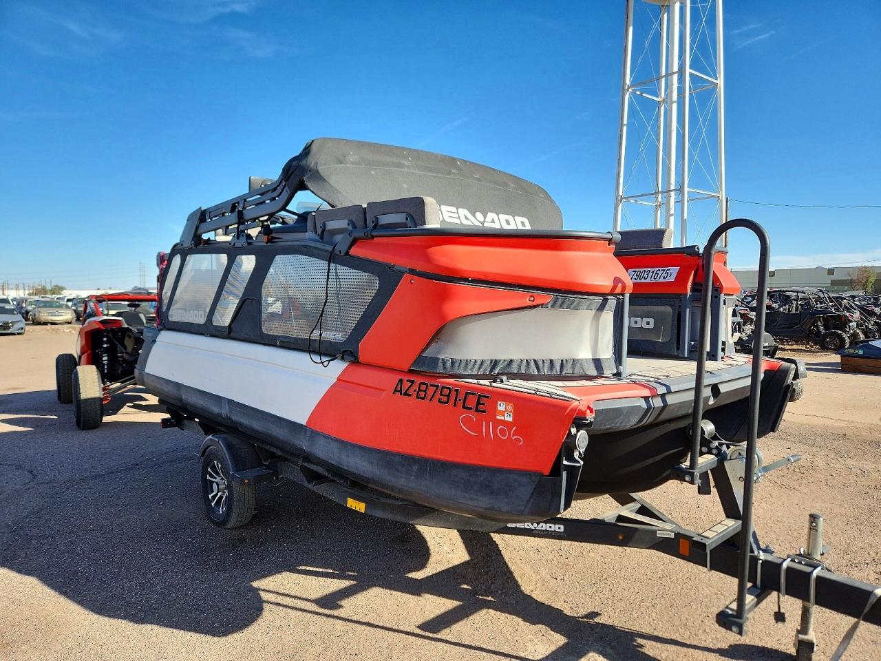 2023 Seadoo W Trailer