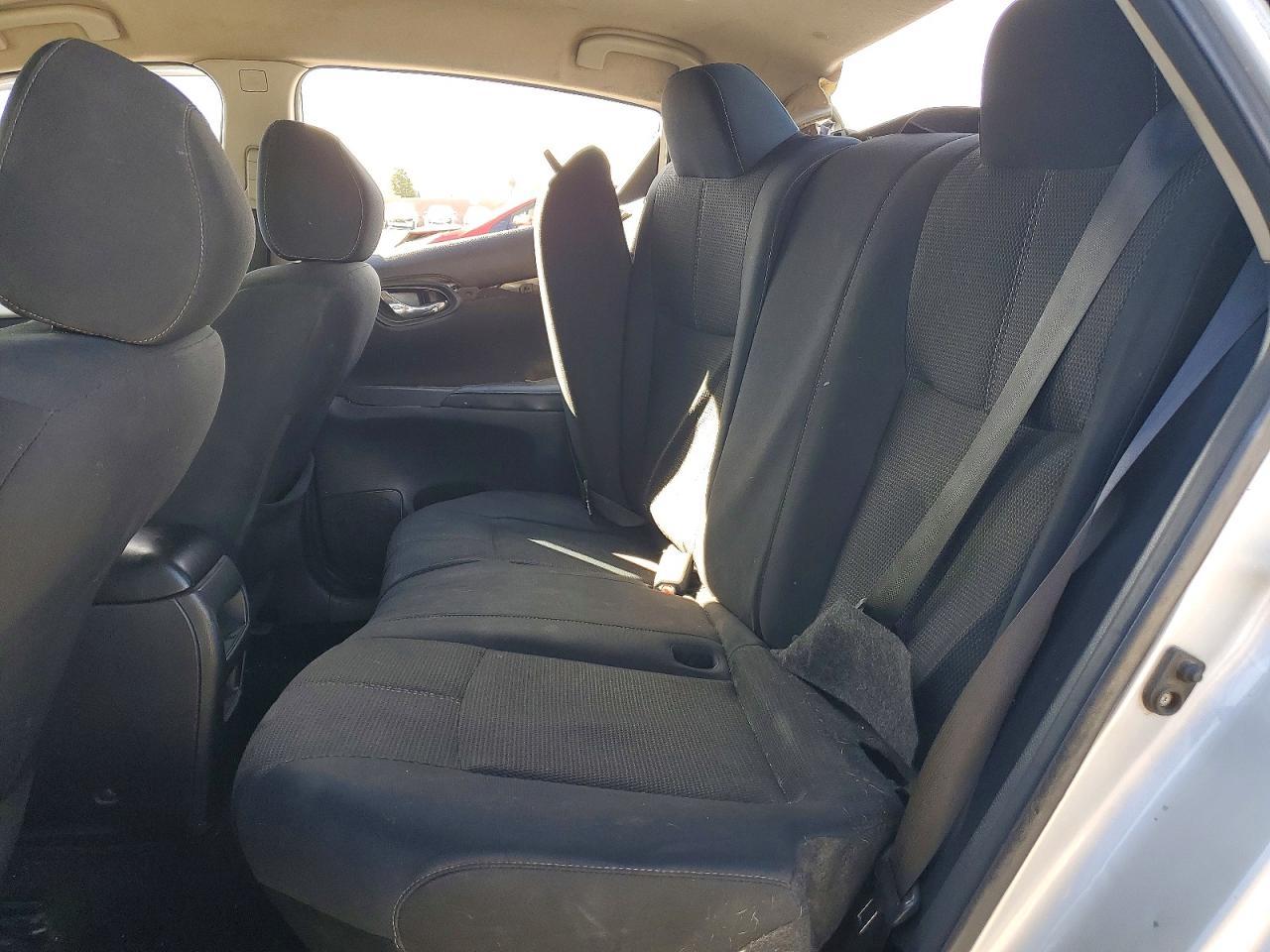 2016 Nissan Sentra s