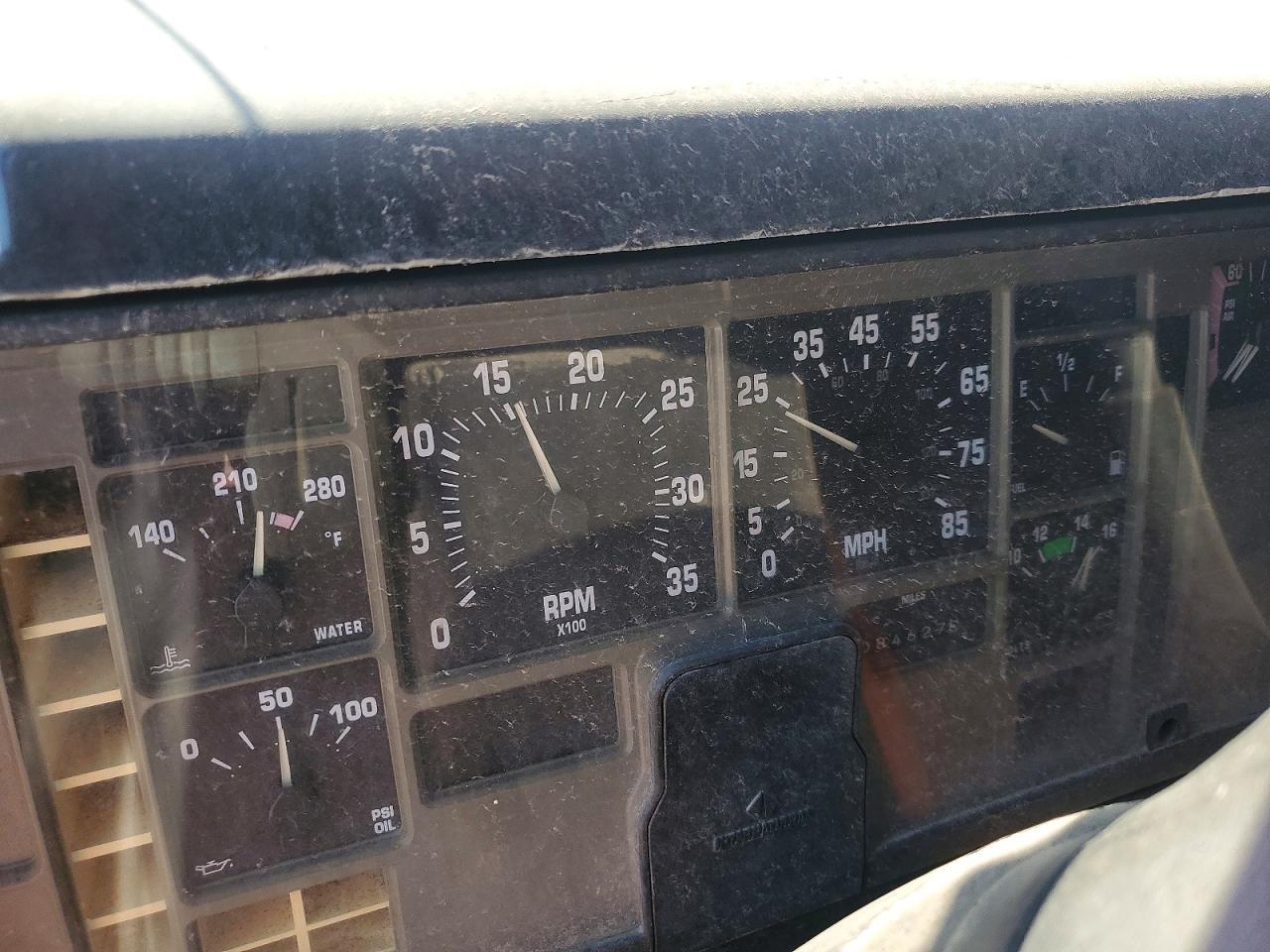 1997 International 4000 4700-Flat BED Truck