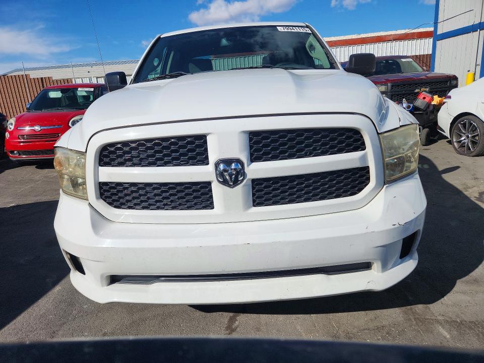 2015 Dodge Ram 1500 st