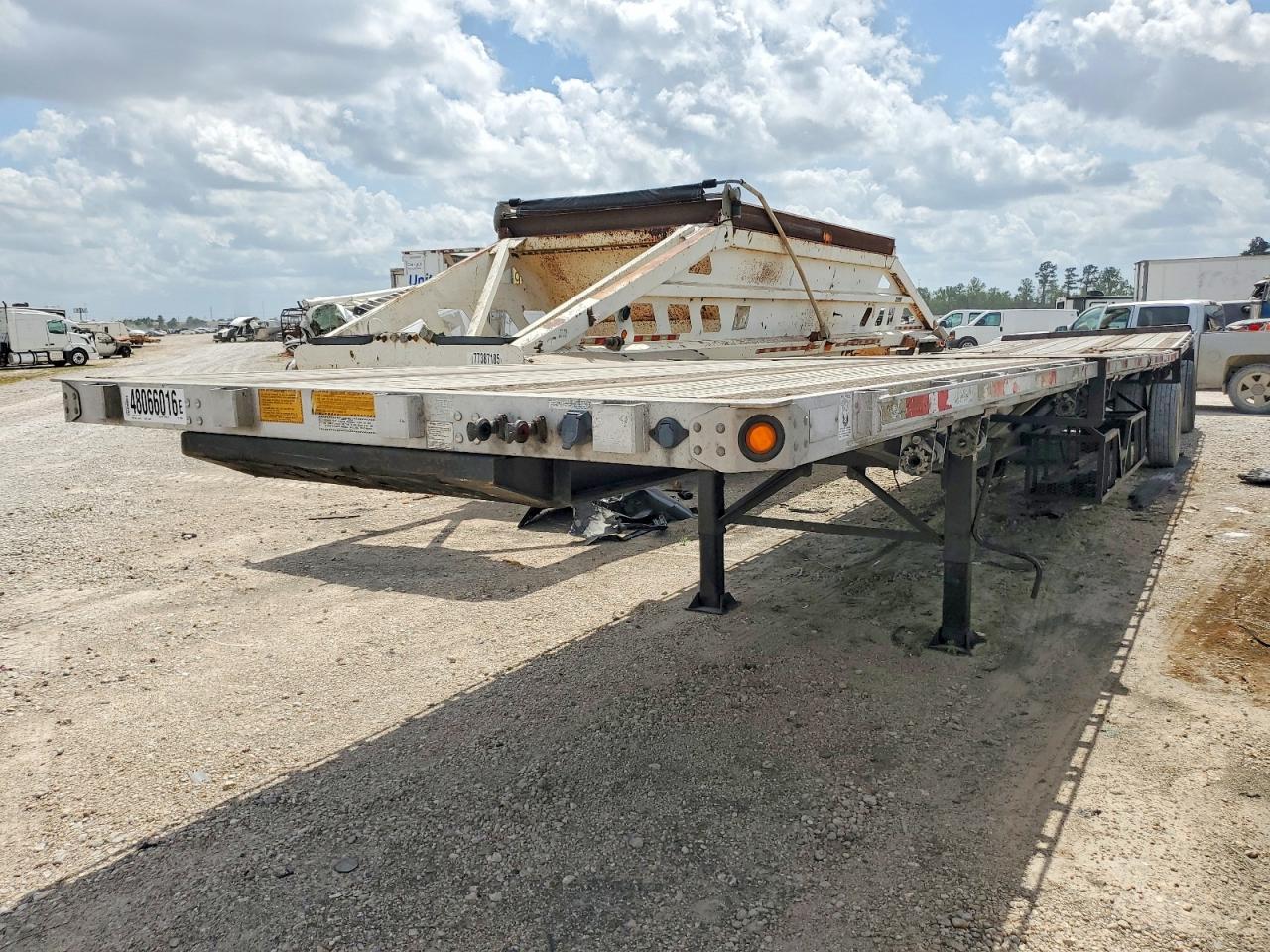2014 Utility FS2CHA Flatbed Trailer