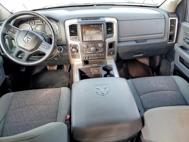 2015 Dodge RAM 1500 SLT