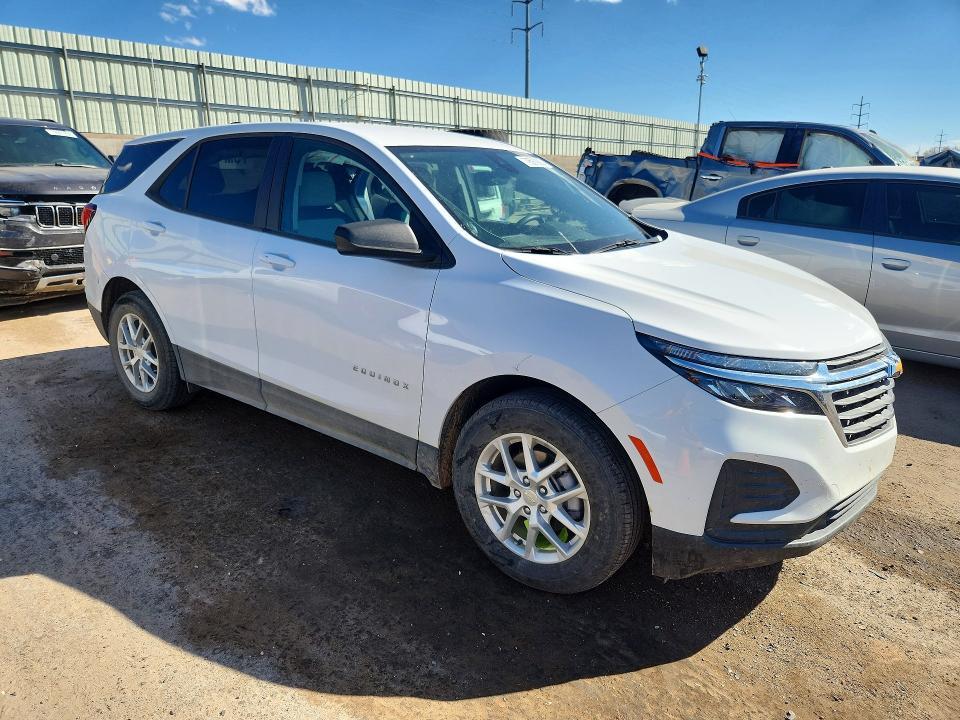2024 Chevrolet Equinox ls