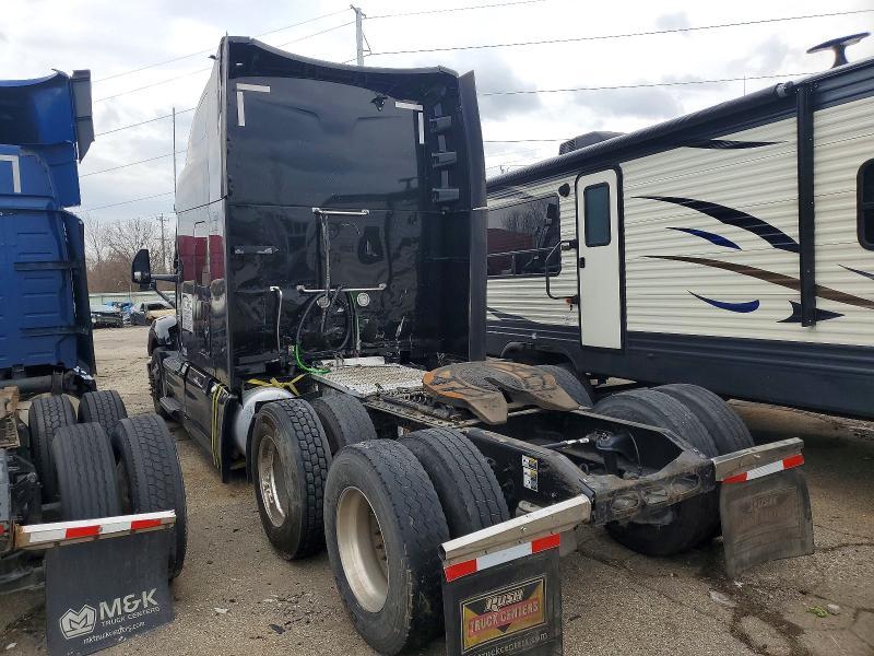 2023 Peterbilt 579 Semi Truck