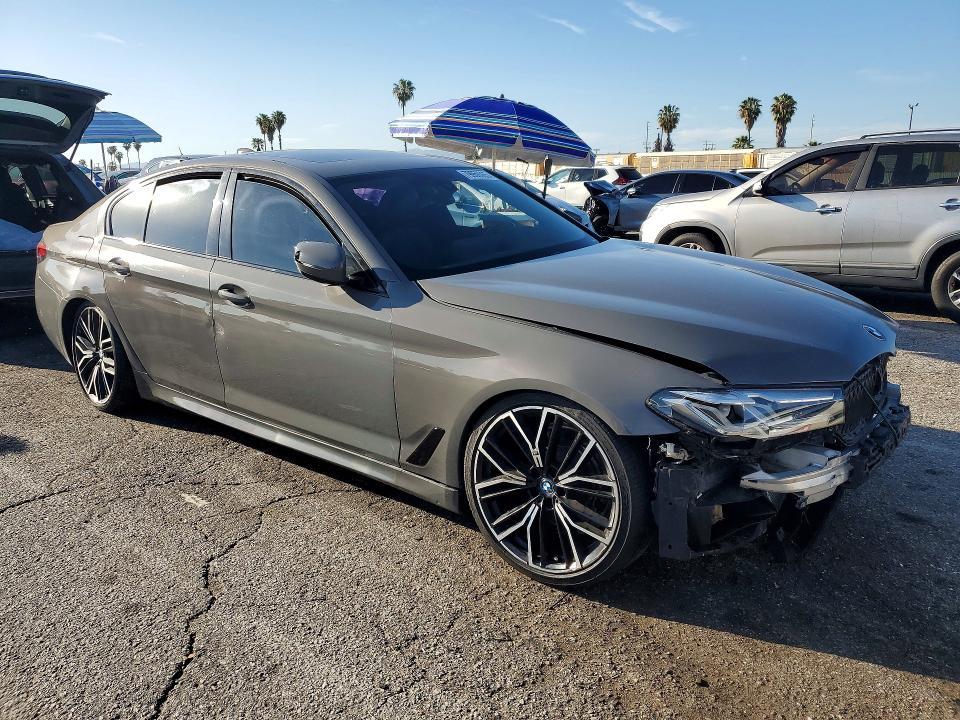 2021 BMW 540 i