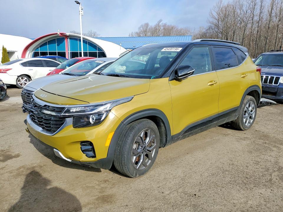 2024 KIA Seltos s