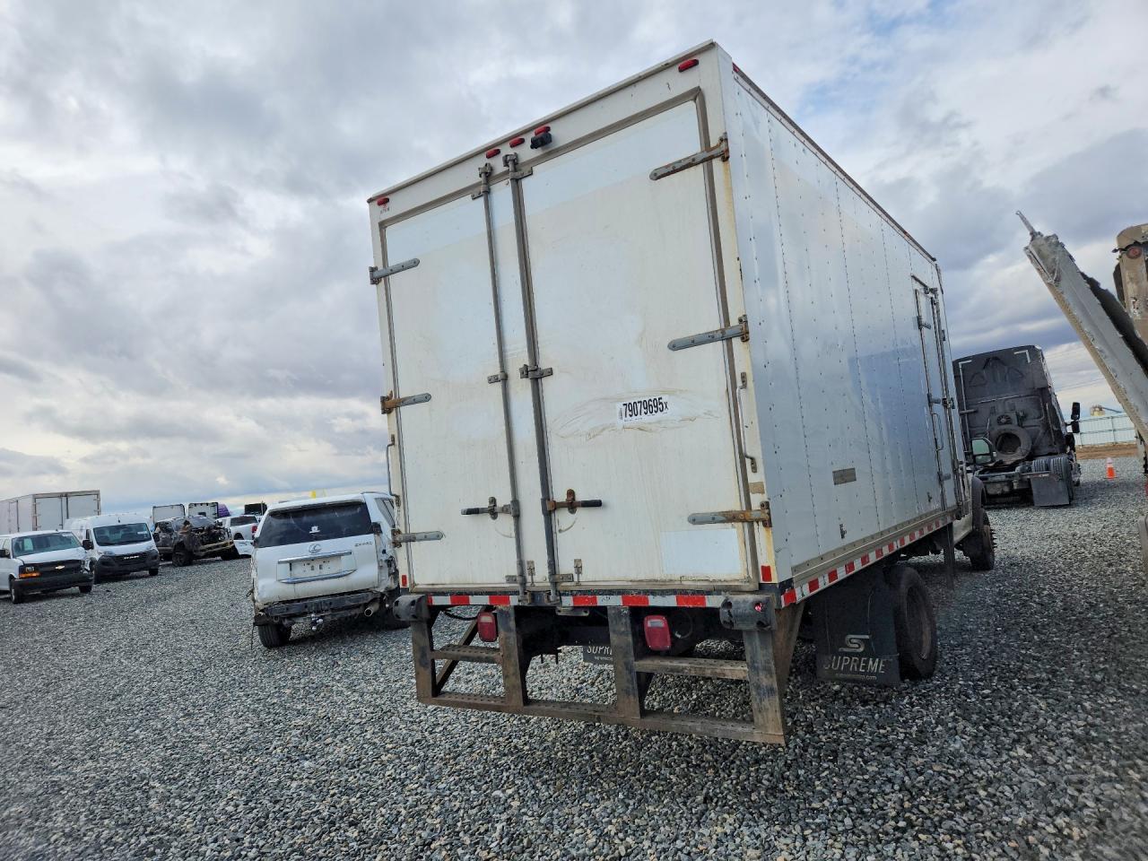 2018 Ford F550 Super Duty BOX Truck