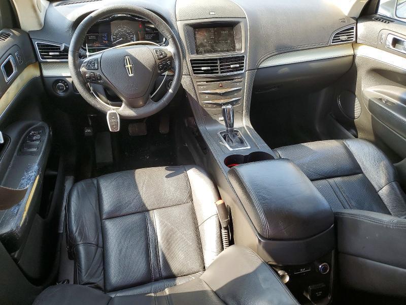 2016 Lincoln Townhouse MKT