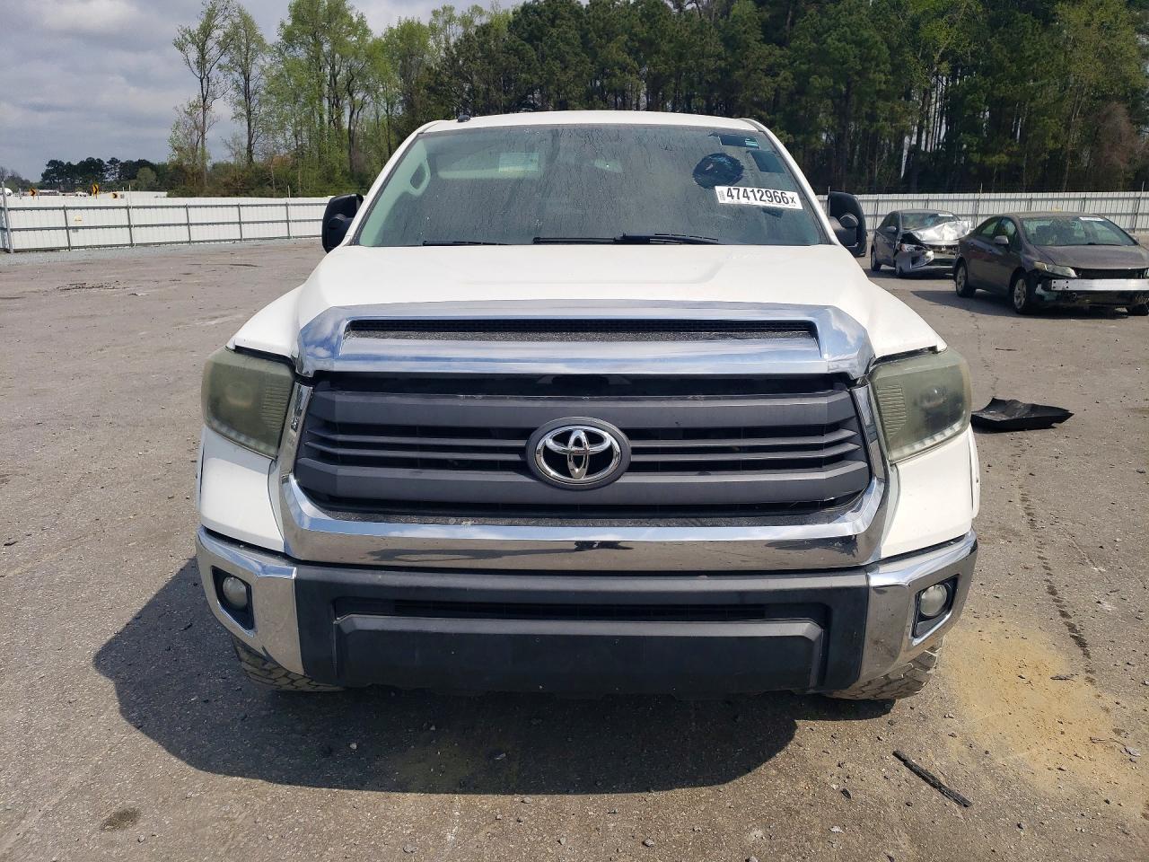 2014 Toyota Tundra SR5