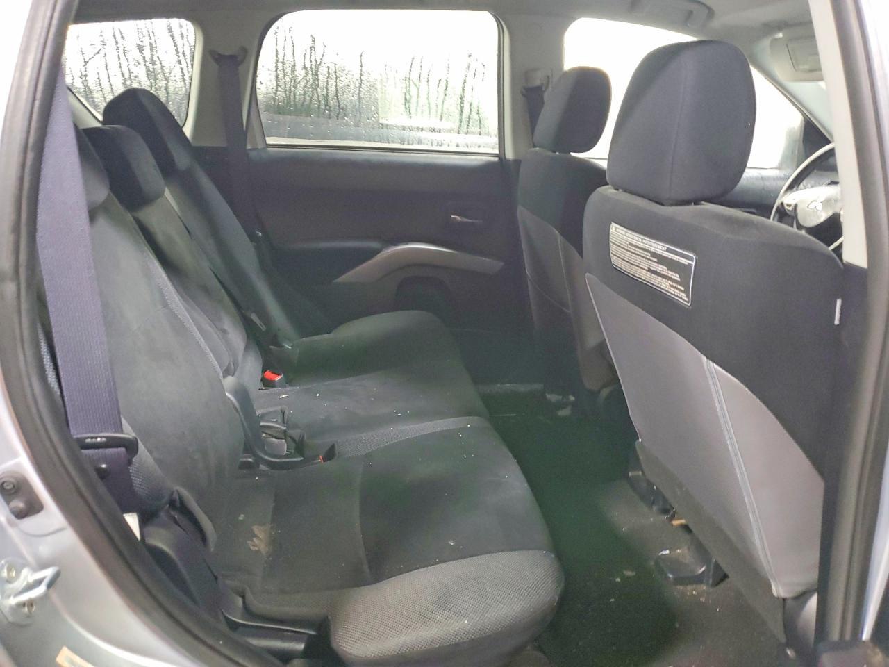 2009 Mitsubishi Outlander es