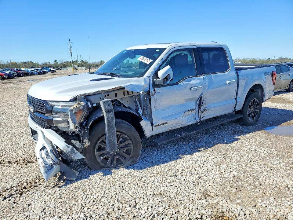 2025 Ford F150 Platinum