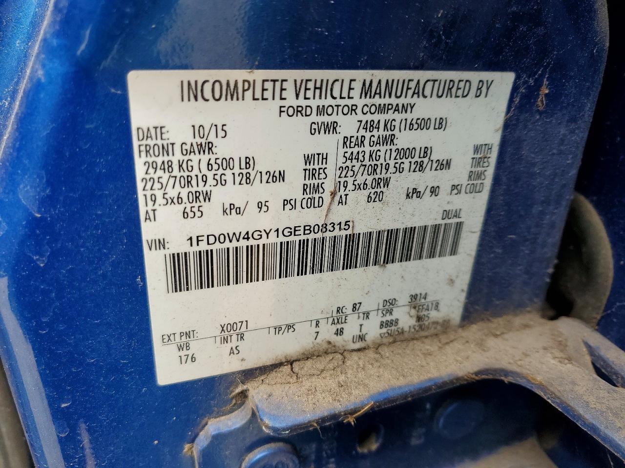 2016 Ford F450 Super Duty Flatbed Truck