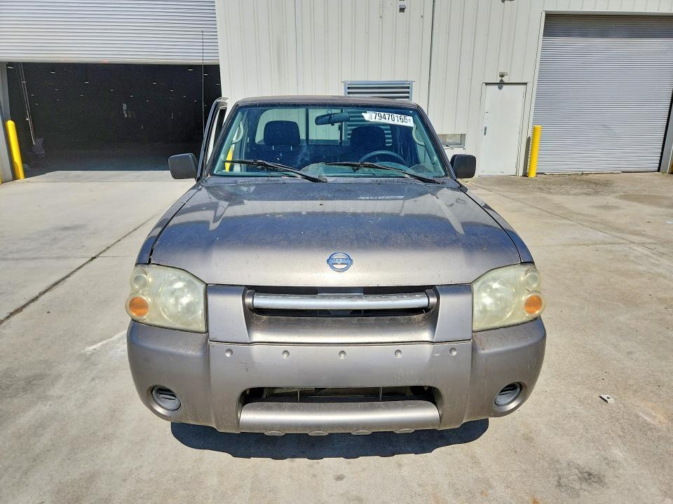 2003 Nissan Frontier Standard