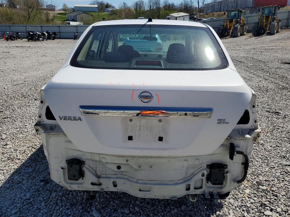2007 Nissan Versa 1.8 s