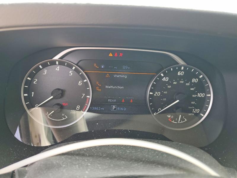 2025 Nissan Frontier SV