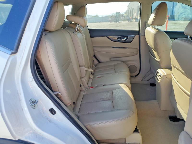 2015 Nissan Rogue sl