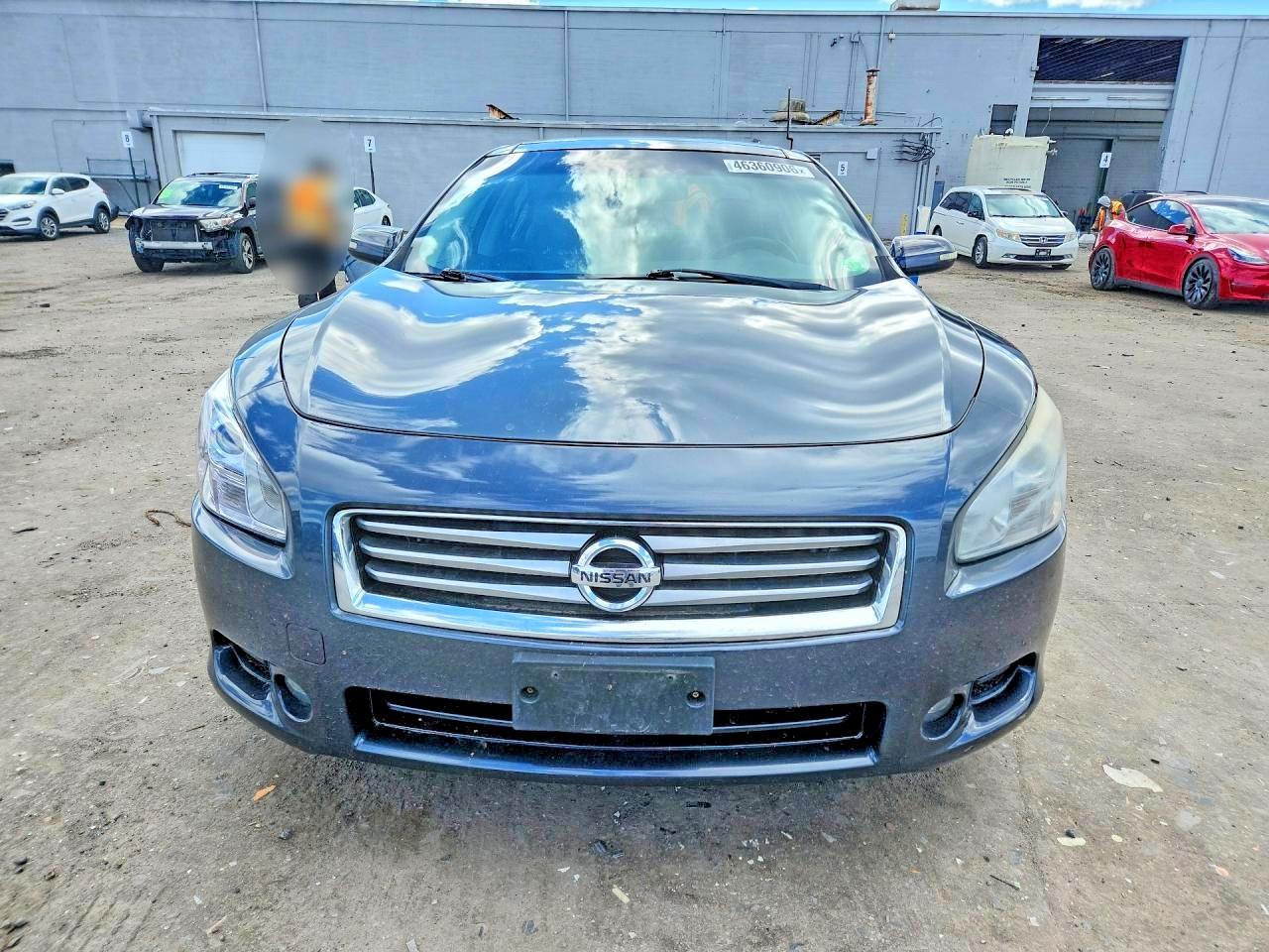 2013 Niss Maxima