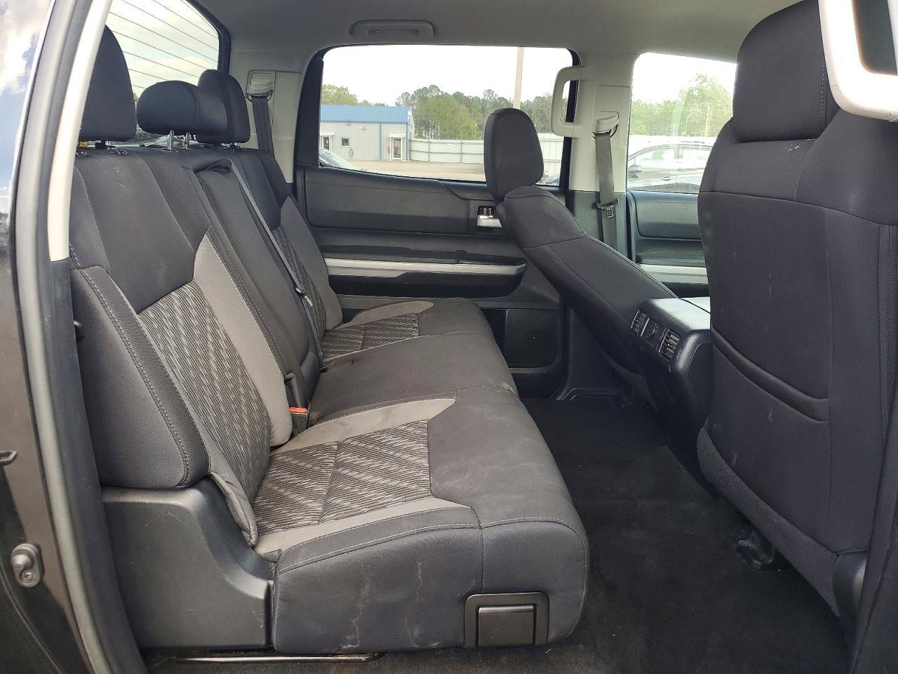 2019 Toyota Tundra SR5