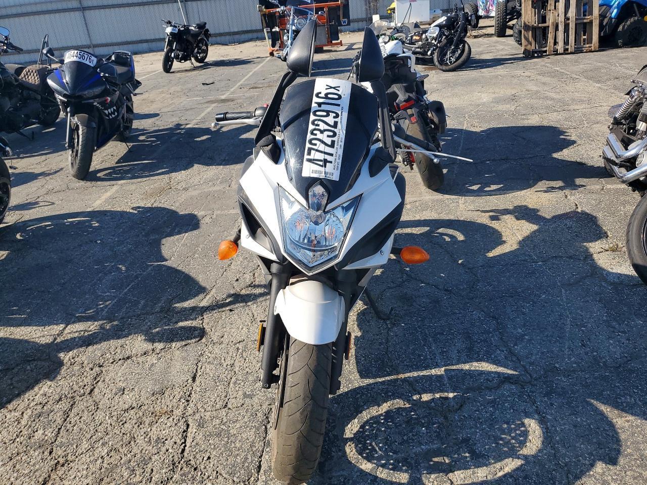 2012 Yama FZ6 RC