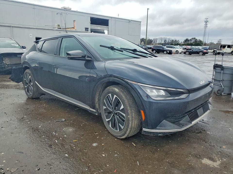 2024 KIA EV6 Wind