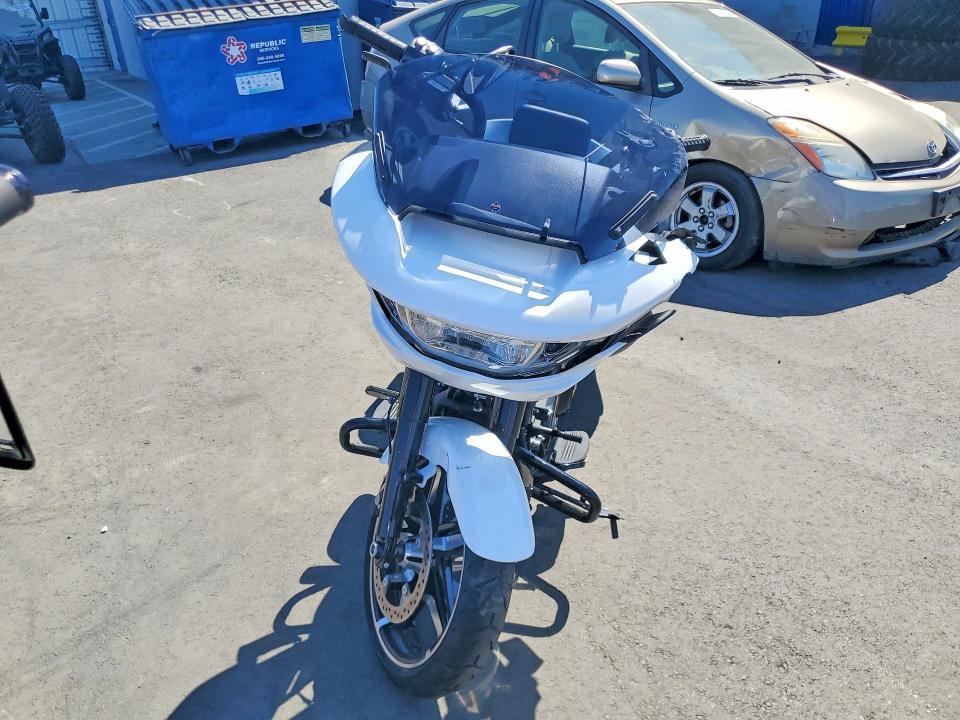 2025 Harley-Davidson Fltrx