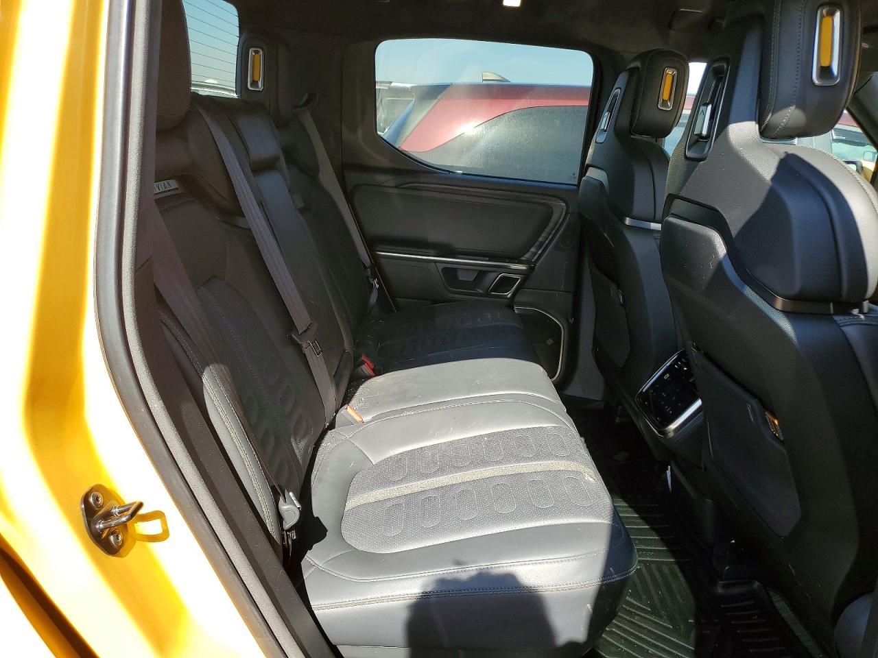 2023 Rivian R1T Adventure