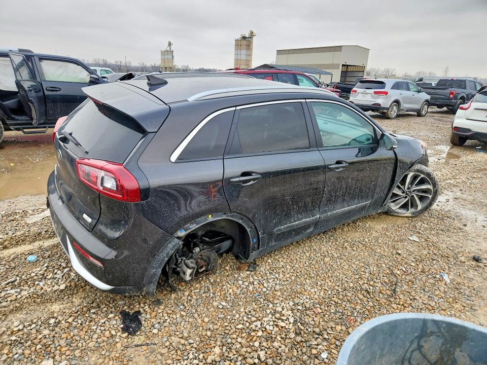 2017 KIA Niro Touring