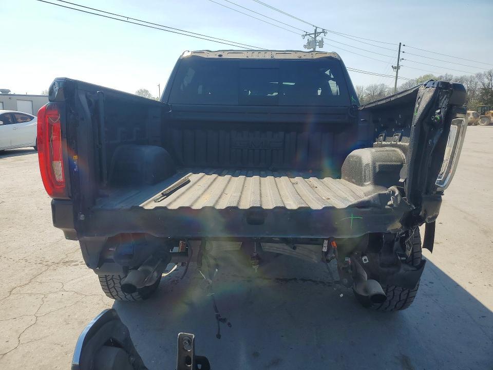 2020 GMC Sierra K1500 SLT