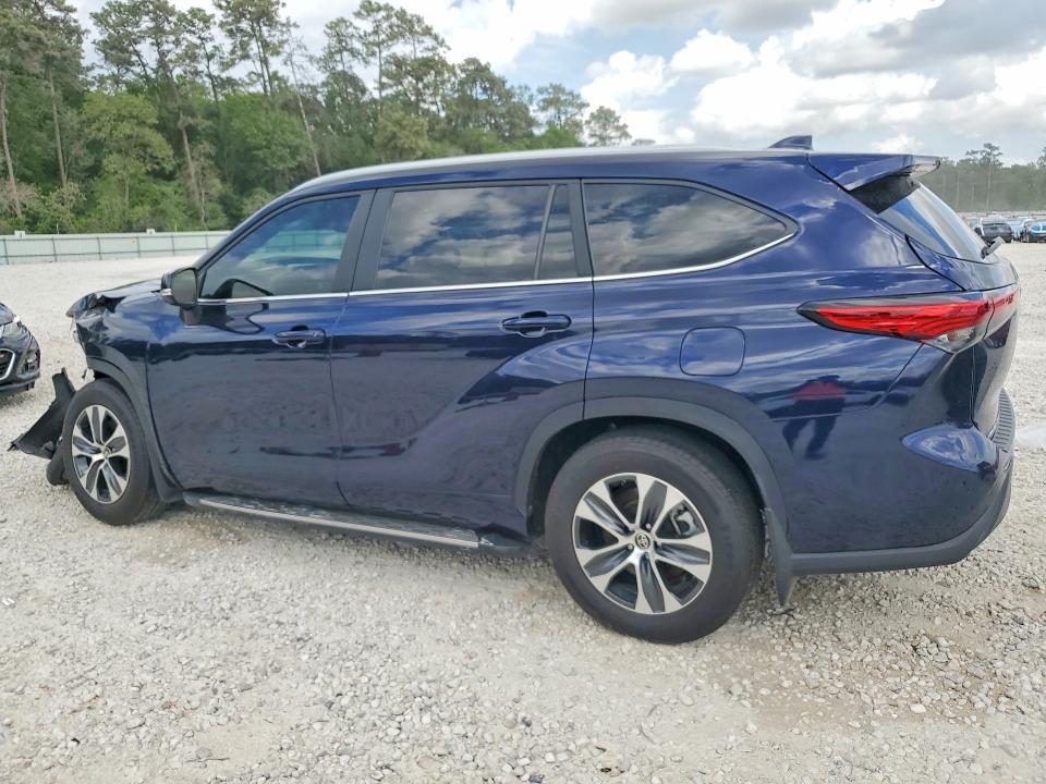 2023 Toyota Highlander Hybrid xle