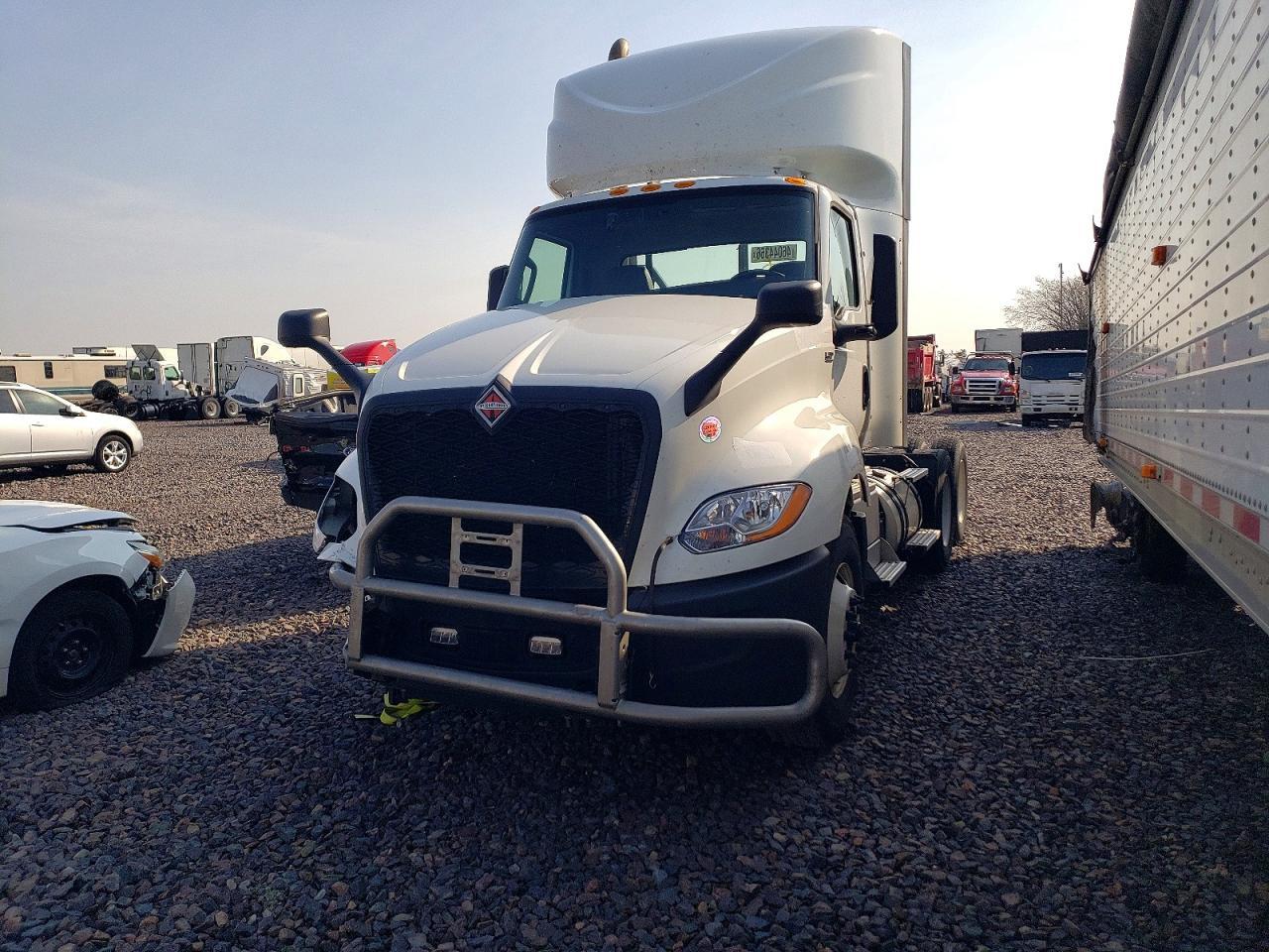 2025 International LT625