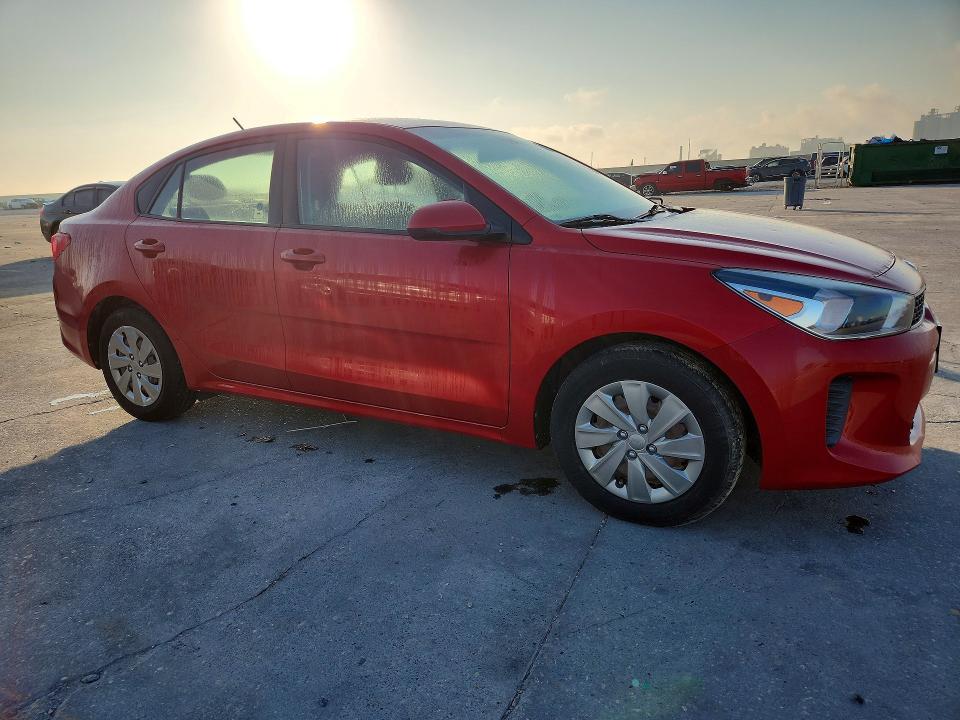 2020 KIA Rio s