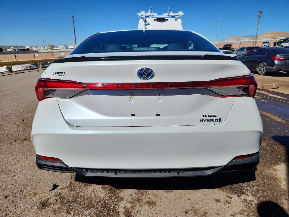 2019 Toyota Avalon Hybrid xse