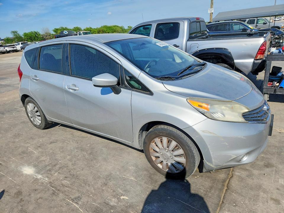 2015 Nissan Versa Note sv